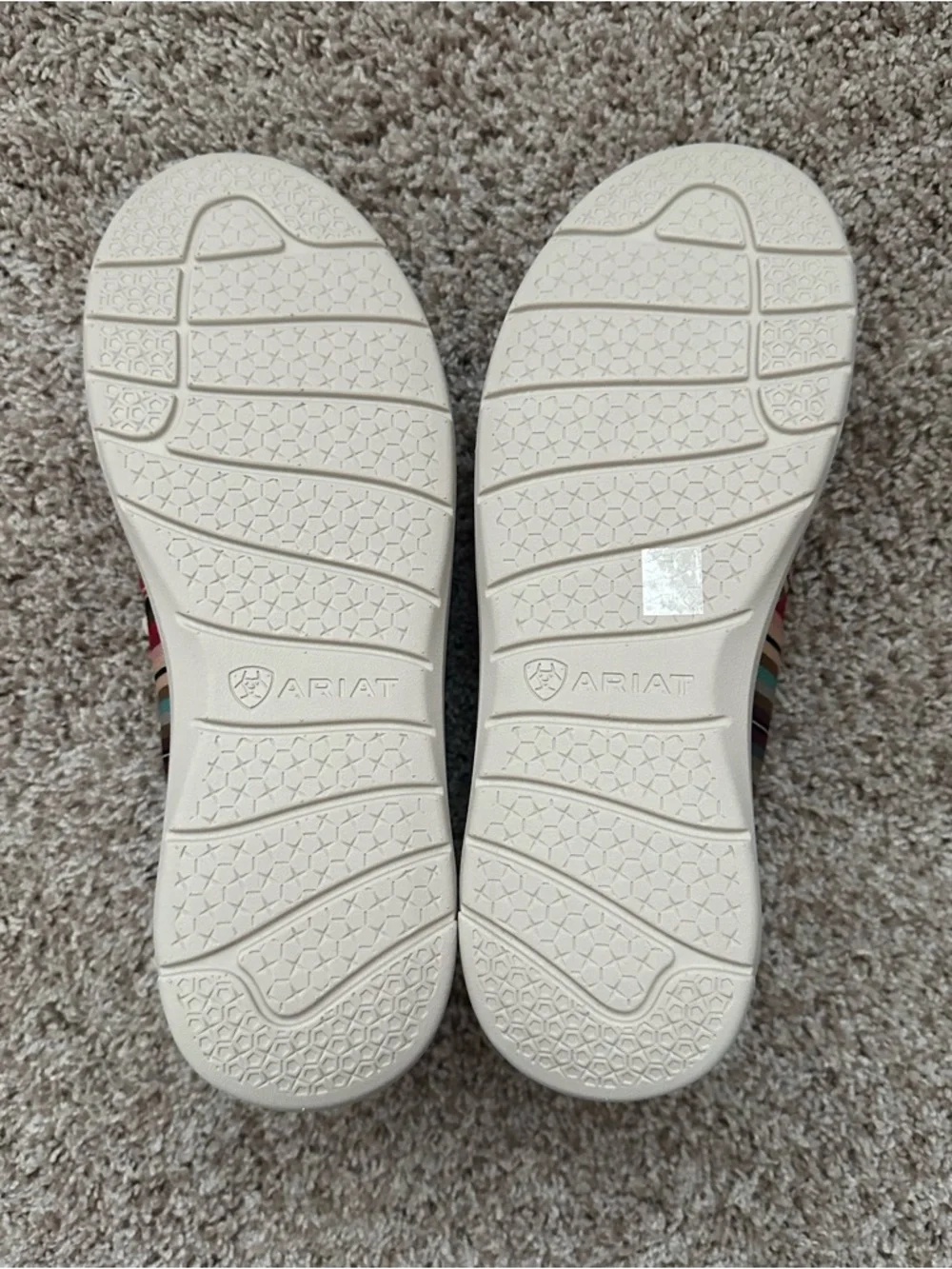 Ariat Hilo Shoes - Picture 6 of 7